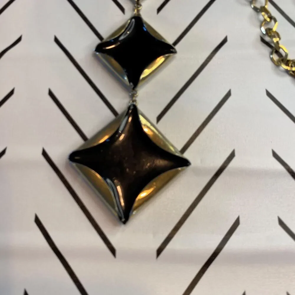 Vintage 70s Napier Gold Toned/Plated and Faux Onyx Necklace